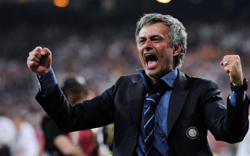 1个借口引爆争议！费内巴切解雇穆帅真相曝光，球迷震怒